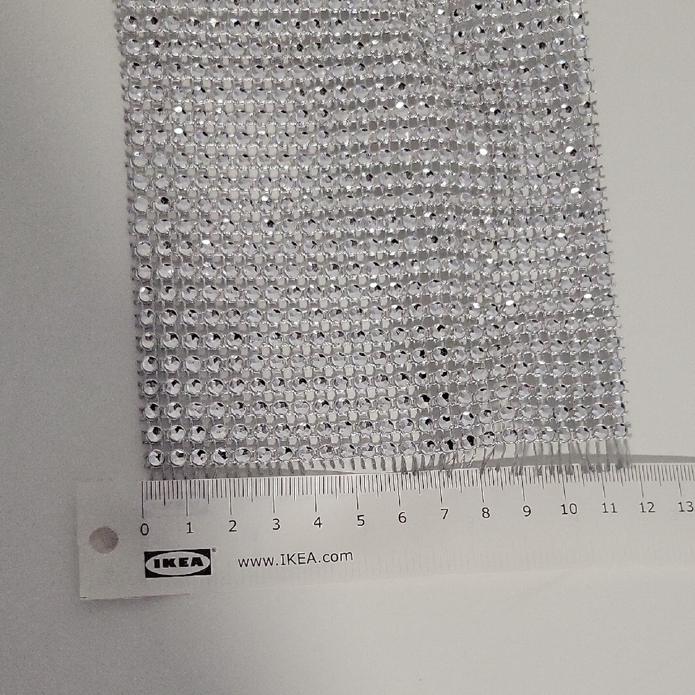 1x Silver Rhinestone Mesh Roll - Picture 3 of 4